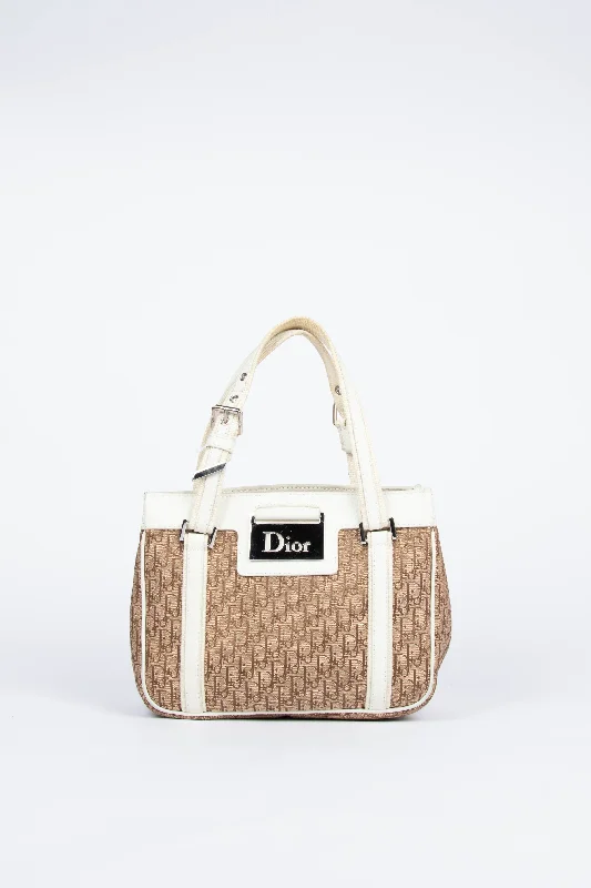 Christian Dior handbags with classic appeal -Christian Dior Trotter Street Chic Shoulder Bag