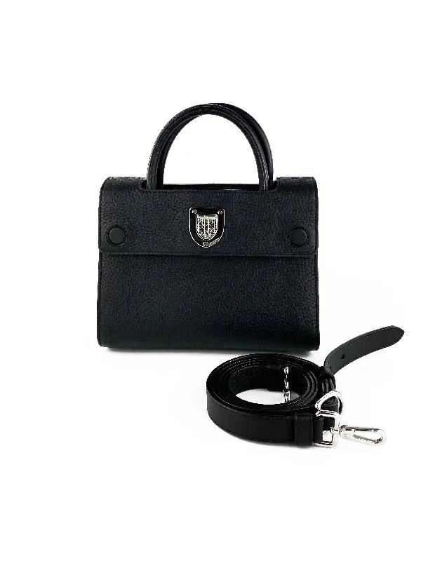 Christian Dior luxury bags with stylish handles -Christian Dior Diorever Black Bag