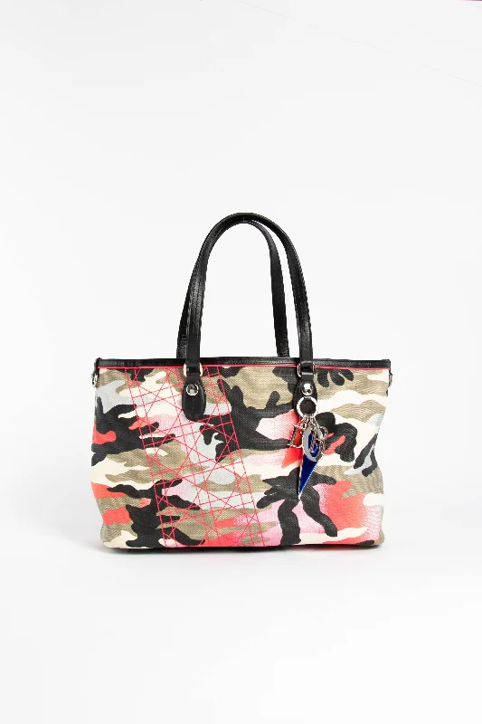 Christian Dior bags with chic patterns -2010's Christian Dior Camo Tote Bag