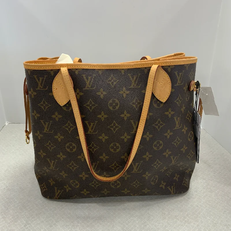 Louis Vuitton luxury bags for statement style -Handbag Luxury Designer By Louis Vuitton, Size: Medium