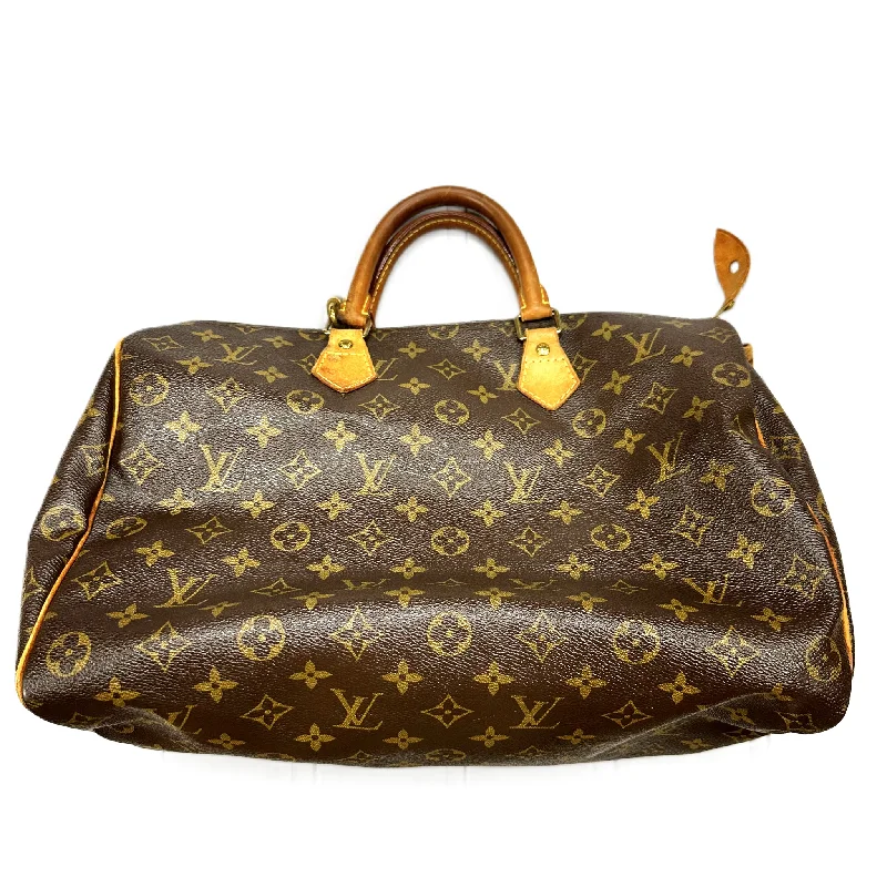 Louis Vuitton bags with quilted leather finishes -Handbag Luxury Designer By Louis Vuitton, Size: Medium