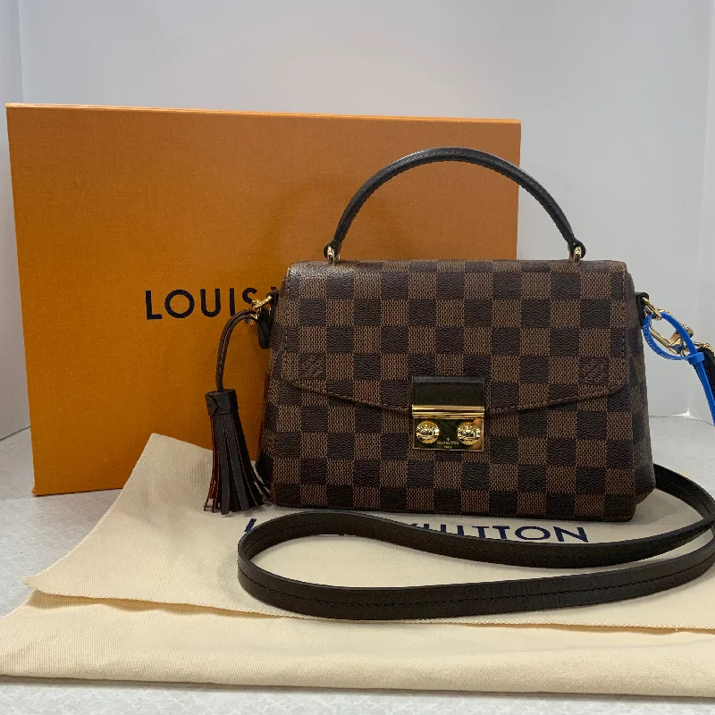 Louis Vuitton handbags with a unique modern look -Handbag Luxury Designer By Louis Vuitton, Size: Small