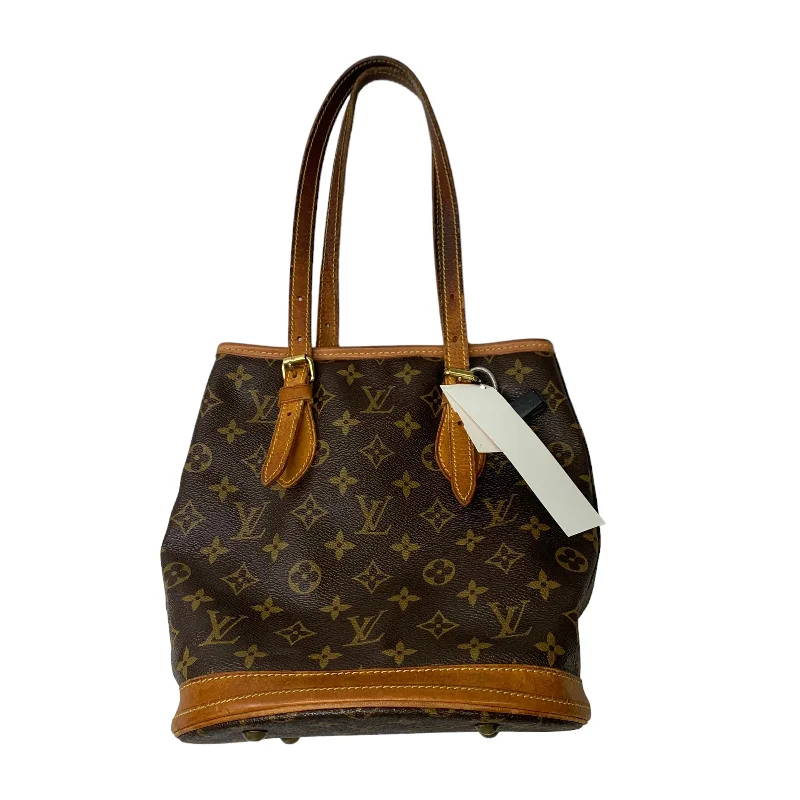 Louis Vuitton handbags for chic street style -Handbag Luxury Designer Louis Vuitton, Size Small