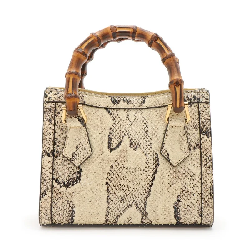 GUCCI handbags with quilted leather -Gucci Diana Bamboo Pearson 2WAY Handbag Beige 655661