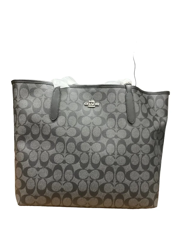 Coach bags for modern professionals -Tote By Coach  Size: Large