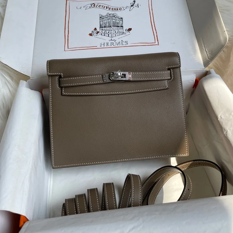 Hermes handbags with chic appeal -BoldCollect - HERMES Bags - 170