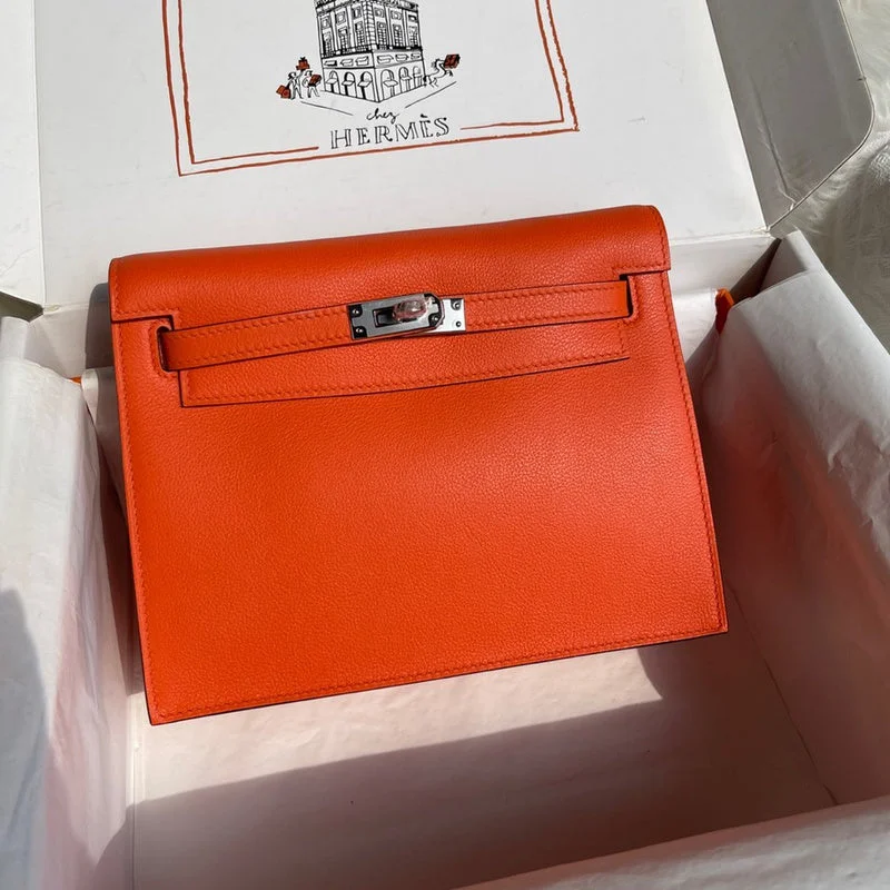 Hermes designer handbags with bold details -BoldCollect - HERMES Bags - 201