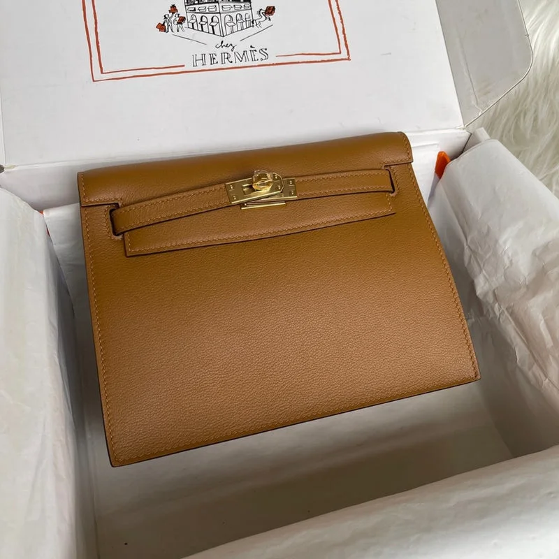 Hermes handbags with handcrafted detailing -BoldCollect - HERMES Bags - 223