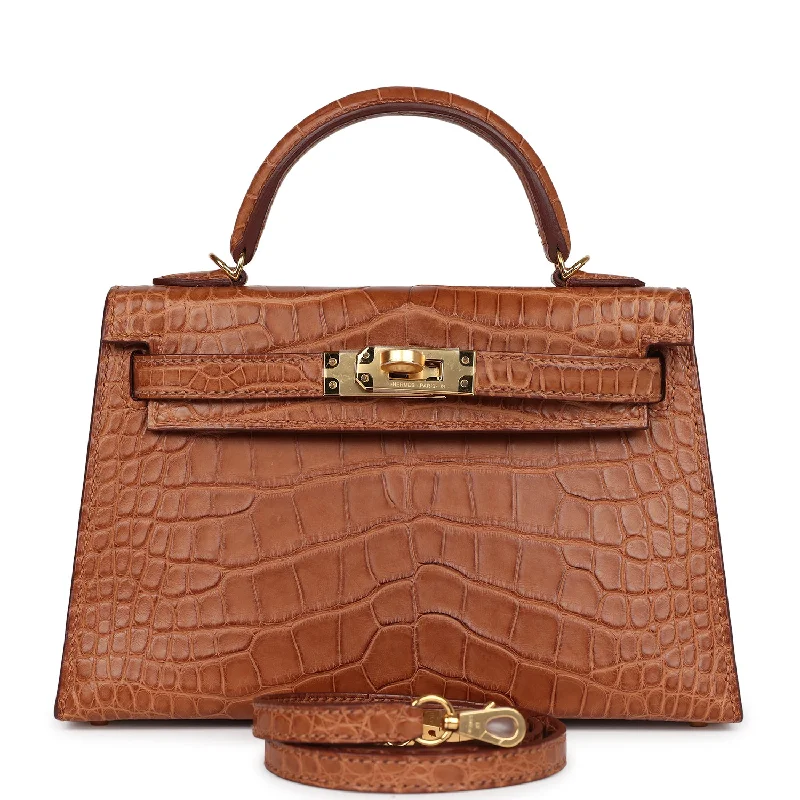 Hermes luxury bags with smooth leather -Hermes Kelly Sellier 20 Gold Matte Alligator Gold Hardware