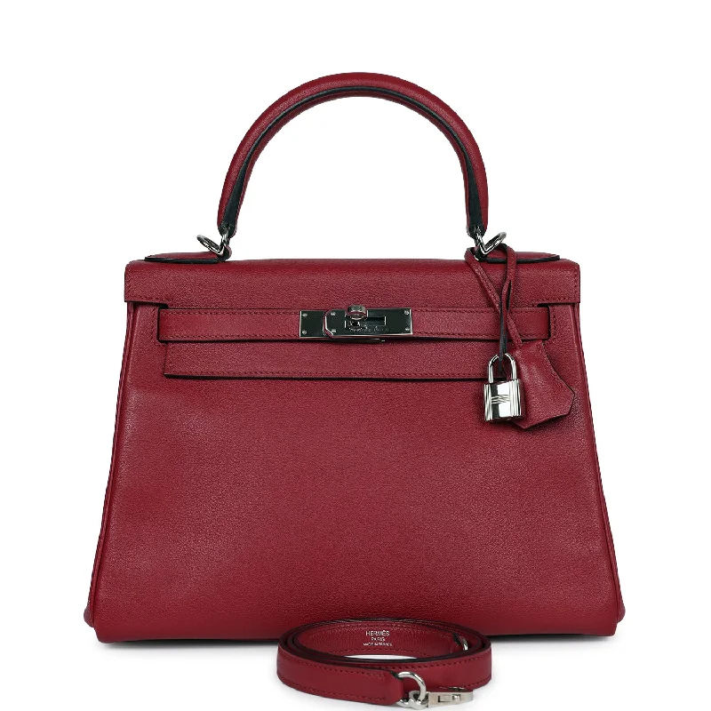 Hermes luxury bags with detailed stitching -Pre-owned Hermes Kelly Retourne 28 Rouge Grenat Evercolor Palladium Hardware