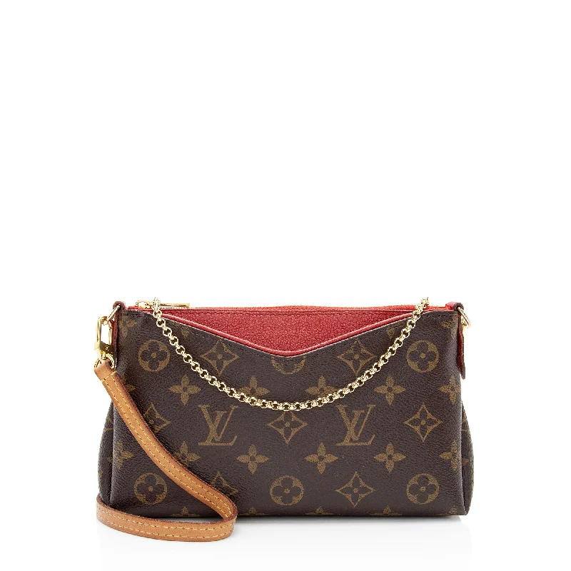 Louis Vuitton handbags with elegant details -Louis Vuitton Monogram Canvas Pallas Clutch (SHF-HrIB4Y)