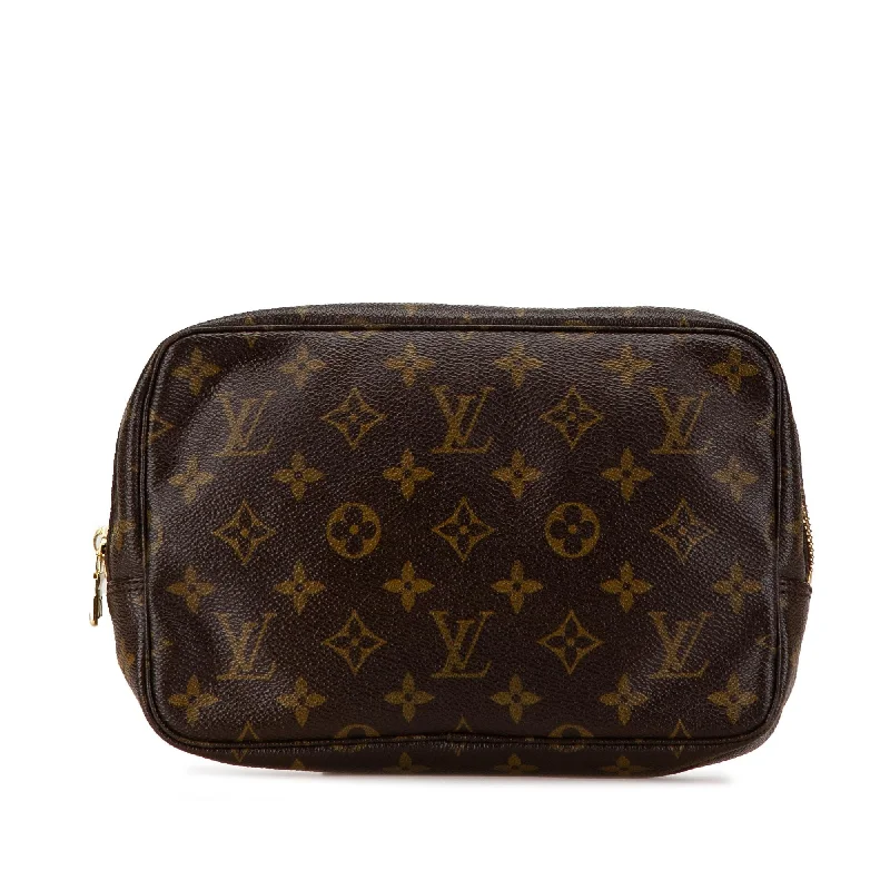 Louis Vuitton leather bags for the modern woman -Louis Vuitton Monogram Trousse Toilette 23 (SHG-SLOYQX)